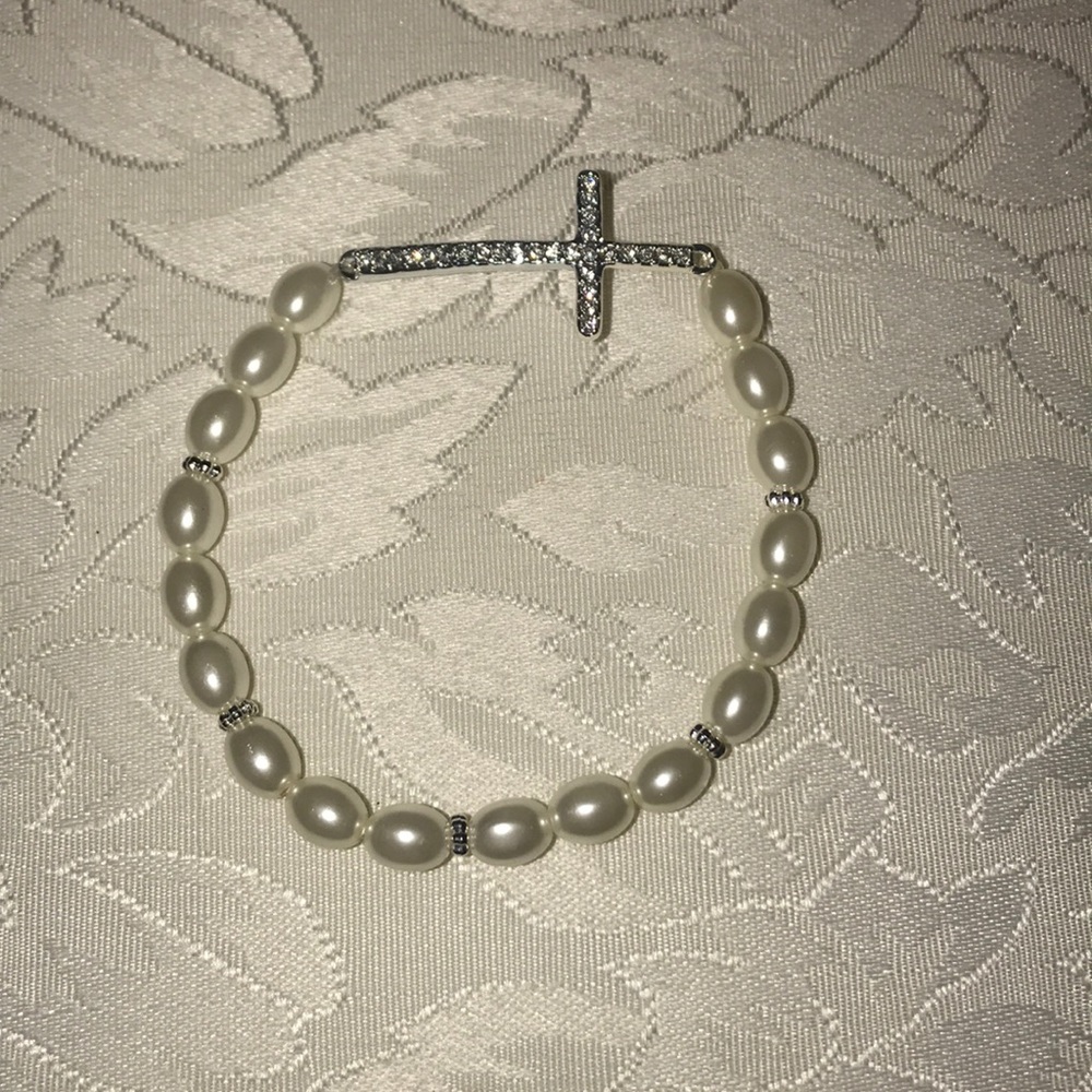 Pearl cross bracelet